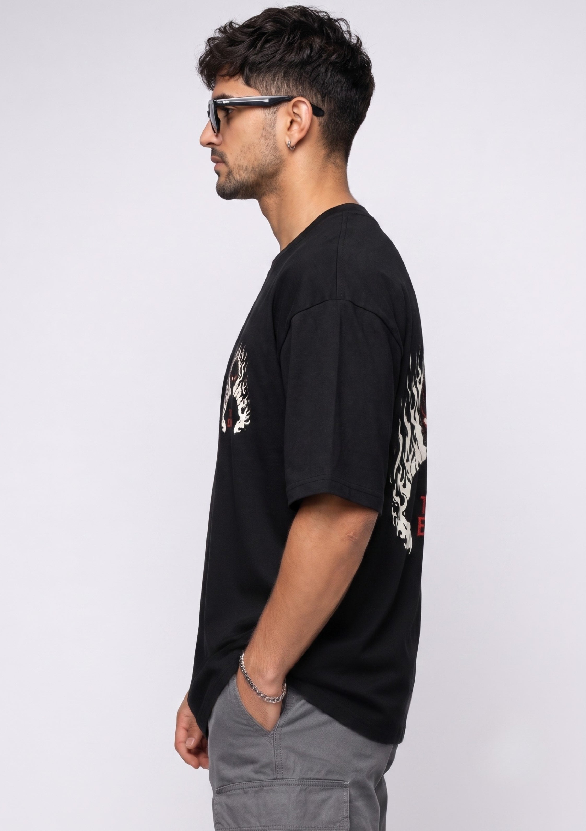 The End Oversized Graphic T-Shirt